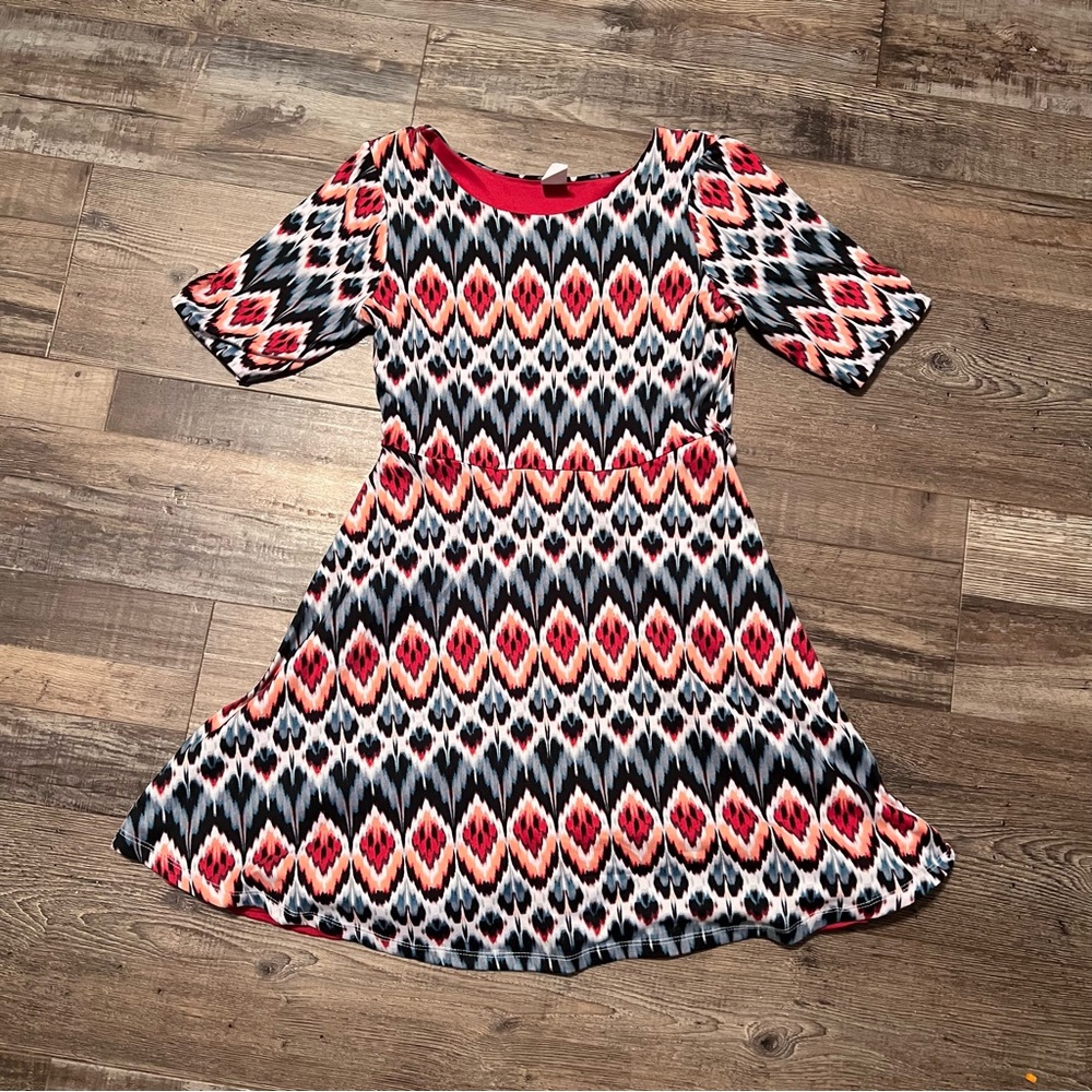 Stylish Kids Dress with Red and Black Pattern